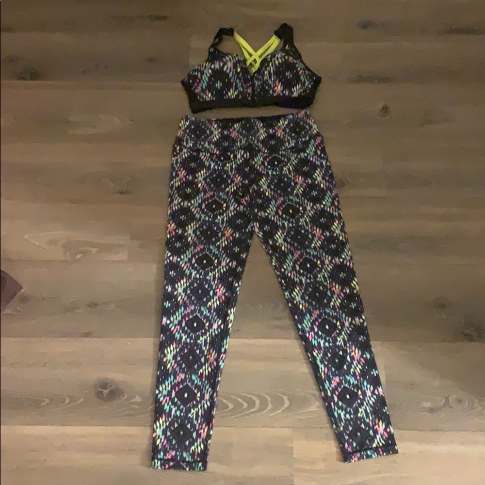 Visitors secret workout set